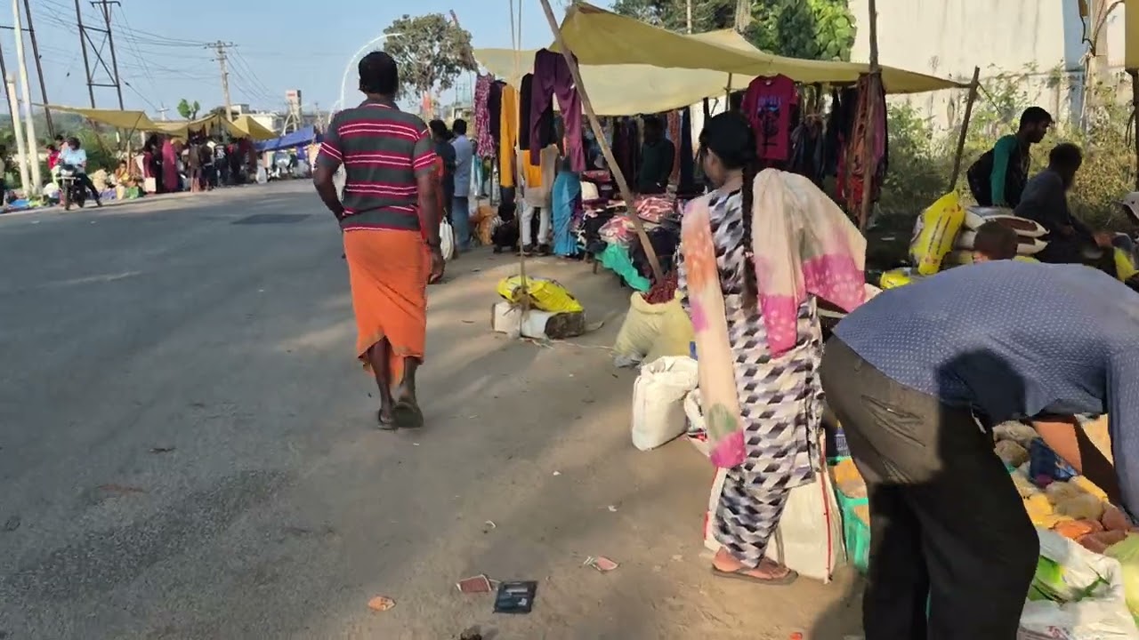 ಬದಲಾದ ಜಾಗದಲ್ಲಿ ಬಾಳೆಹೊನ್ನೂರು ಸಂತೆ