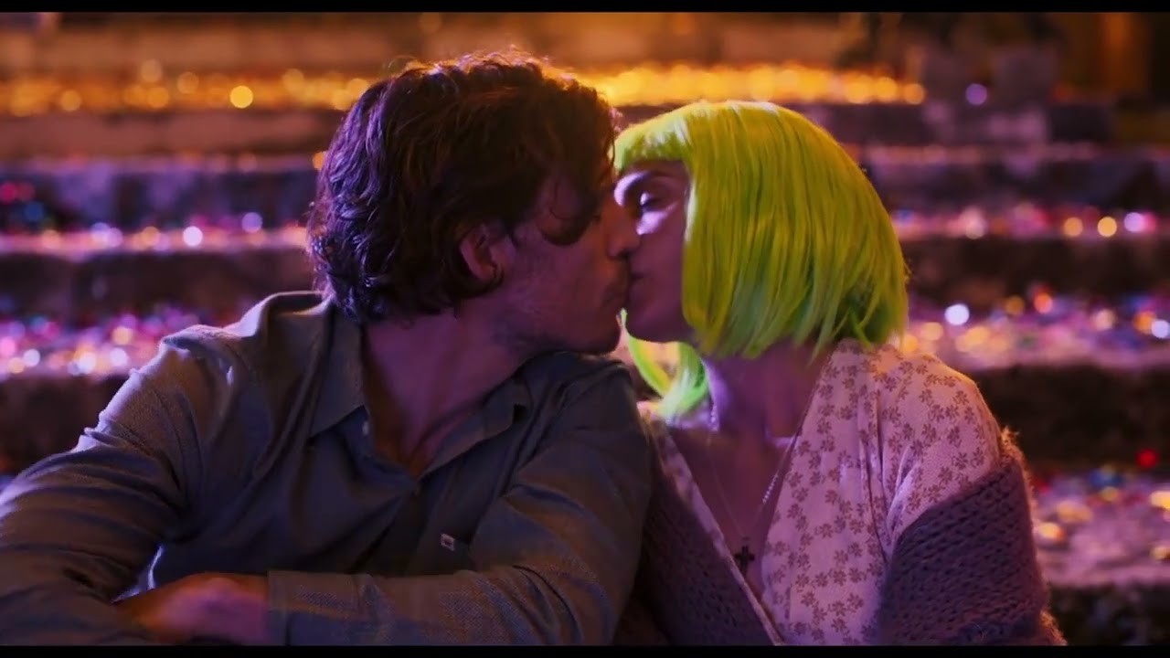 Book of Love   Kissing Scene &mdash; Henry and Maria Sam Claflin and Veronica Echegui