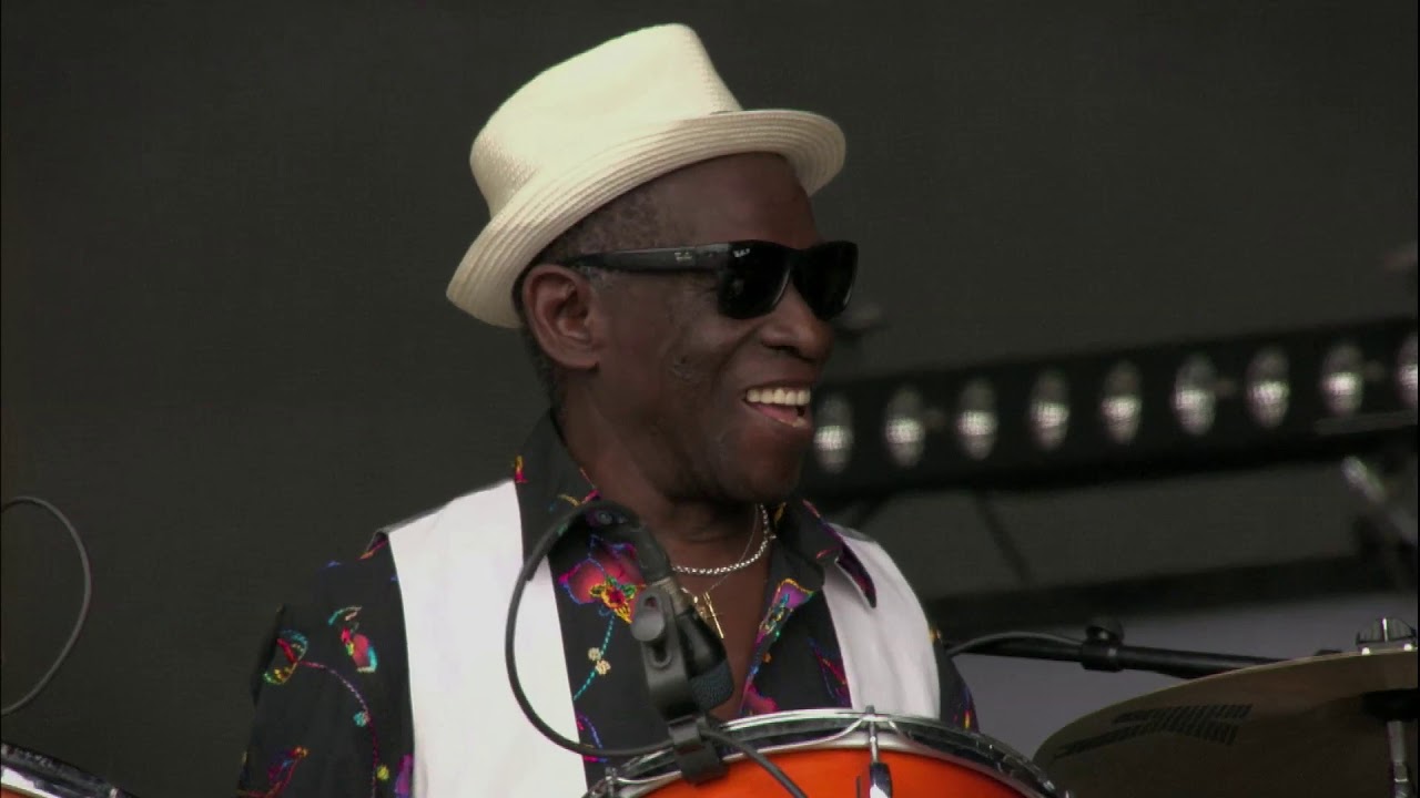 TONY ALLEN REVIEW LIVE @ LES VIEILLES CHARRUES 2015
