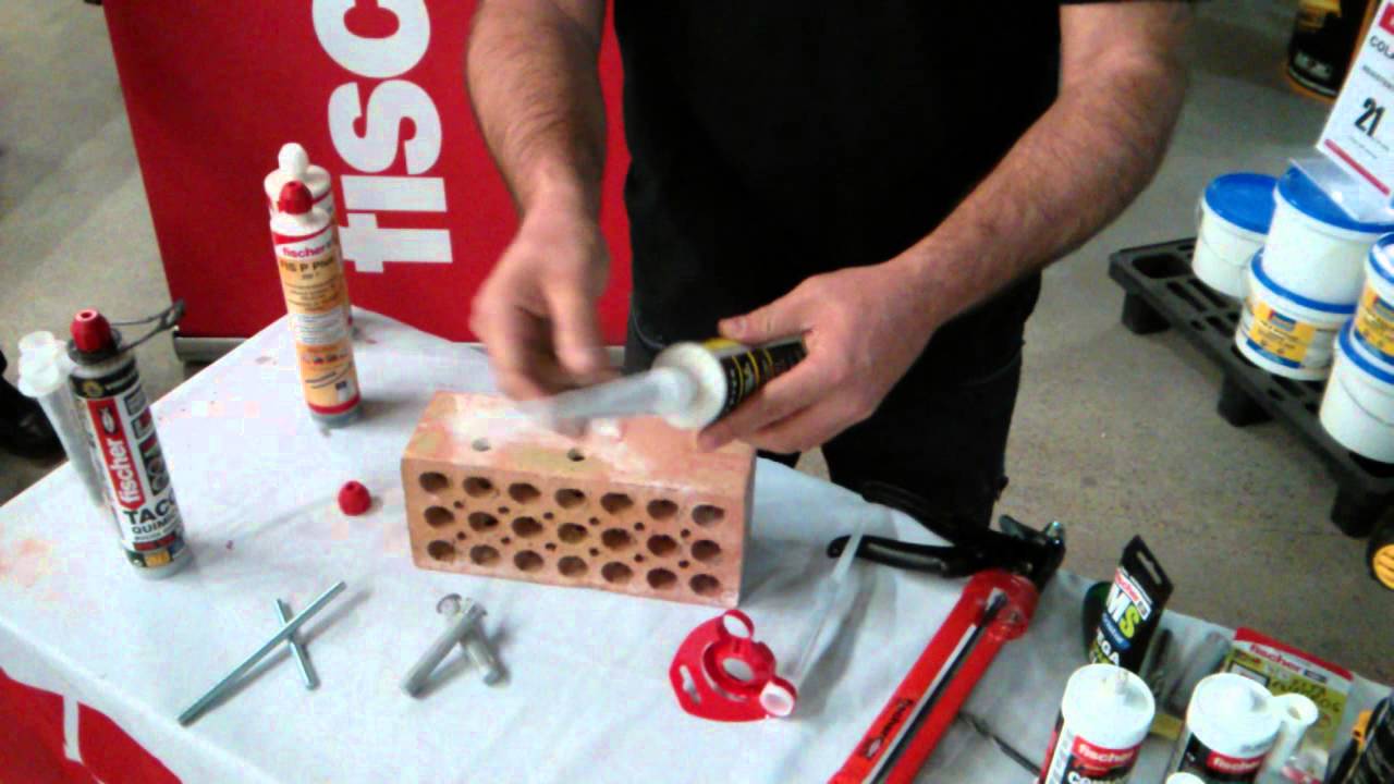 Presentación taco químico Fischer en Lamiplast