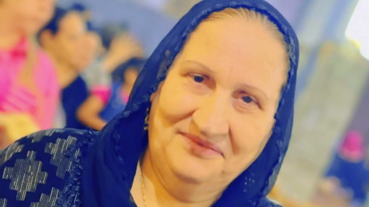 كان نفسي تعيشي يا امي اهداء من الابنه هاله زكري ترنيمه حزينه عن فراق الام