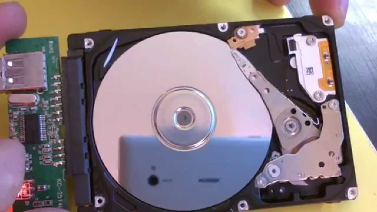 Dysk 2.5'' 320GB wewnątrz (Classic hard disk inside)