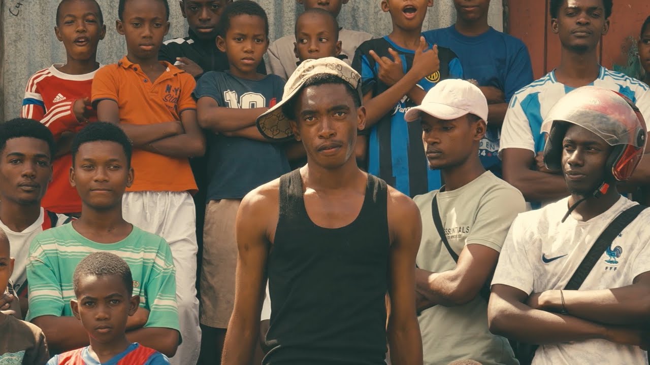 MZITRANI - WEU  (OFFICIAL MUSIC VIDEO)