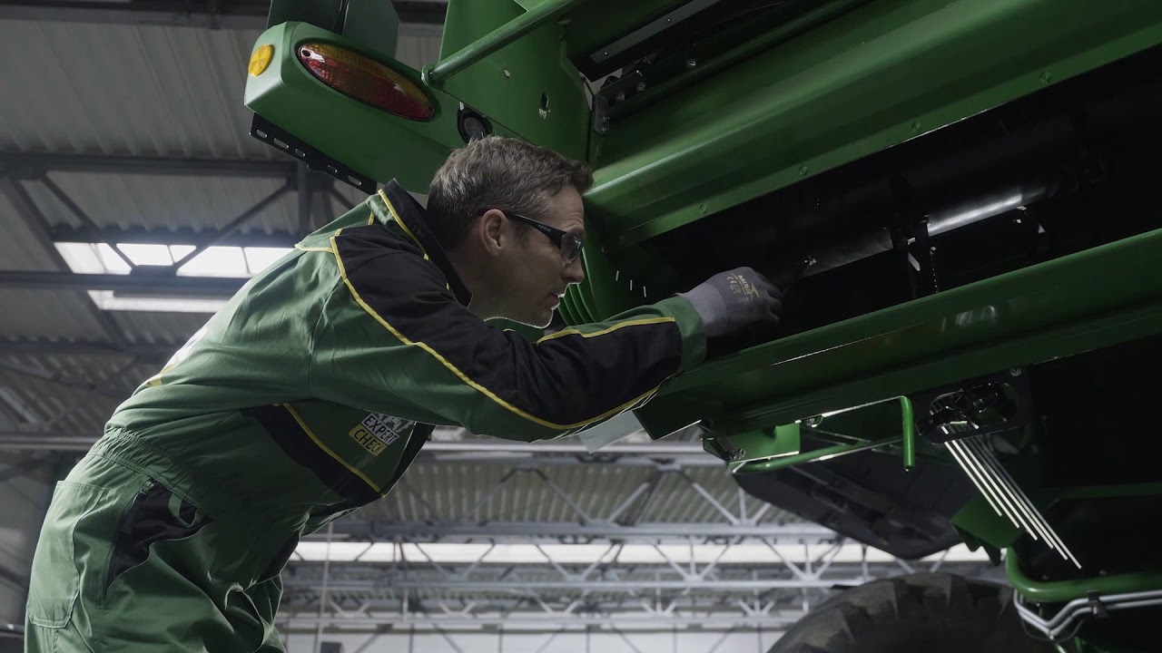 John Deere | Expert Tip Combine - Chopper Knives Inspection
