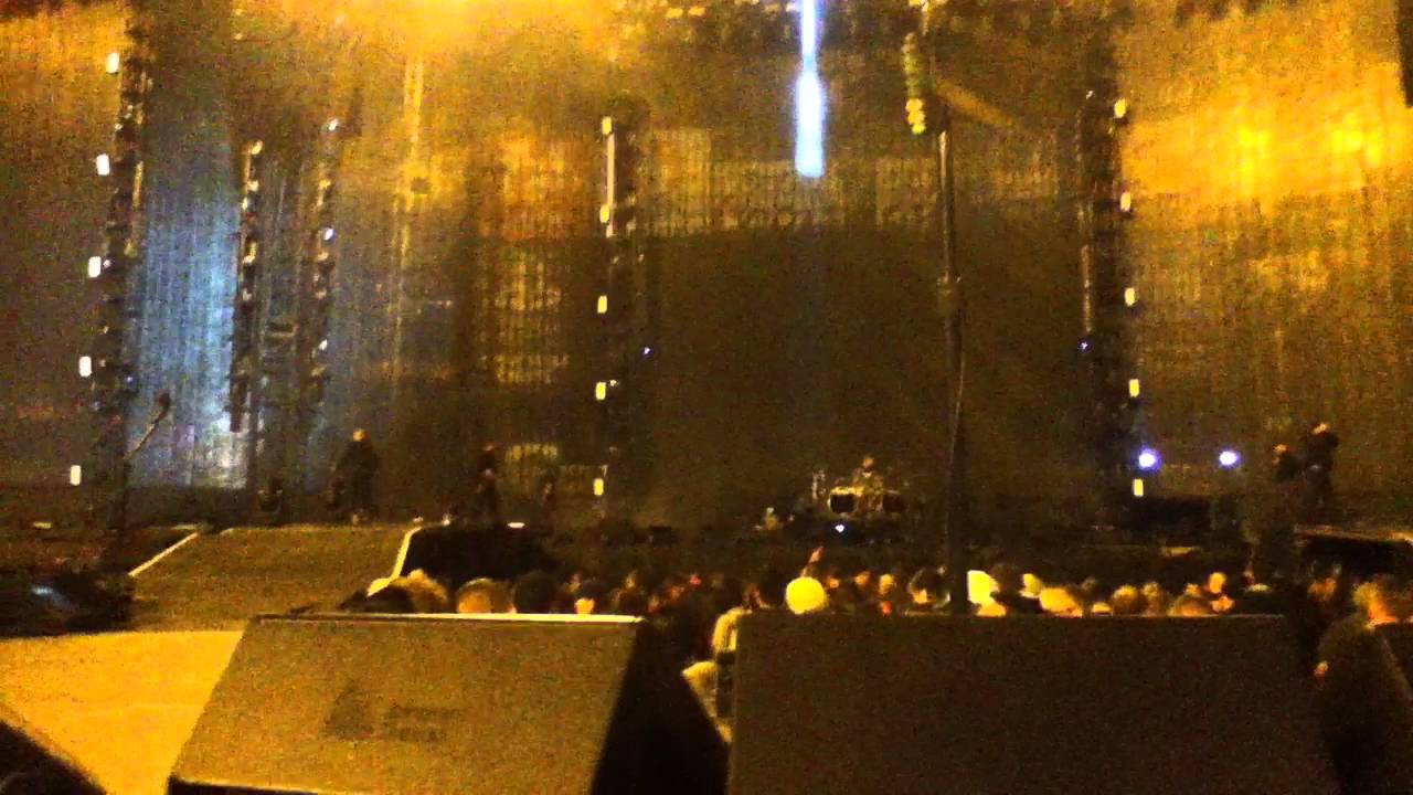 Metallica sound check(ft. Big Mick) for 