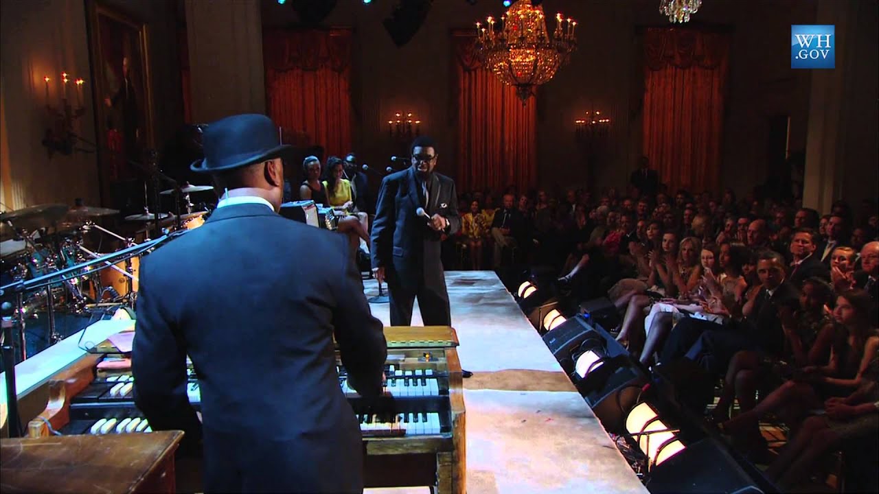William Bell Performs 