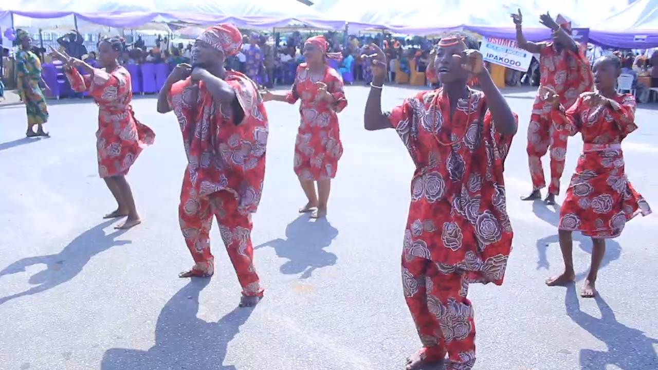 👑 YORÙBÁ LÓNÌÍ, ISẸ́ṢE LÁÉ