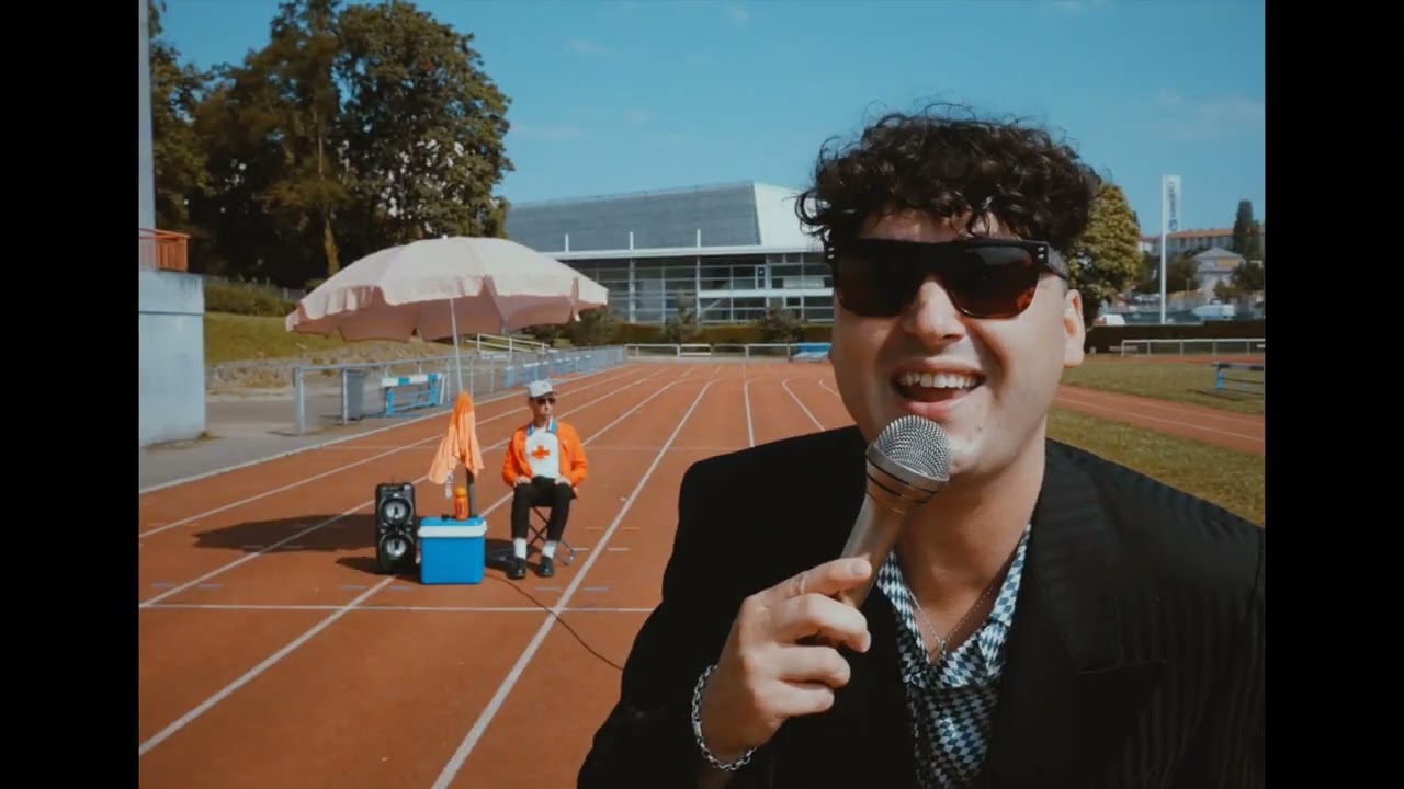 Bigger - Freaky Face [clip officiel]