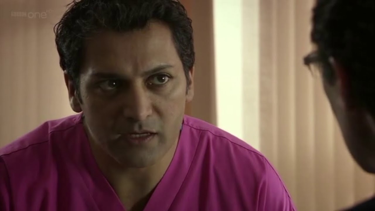 Holby City s13 e51 Hanssen scenes