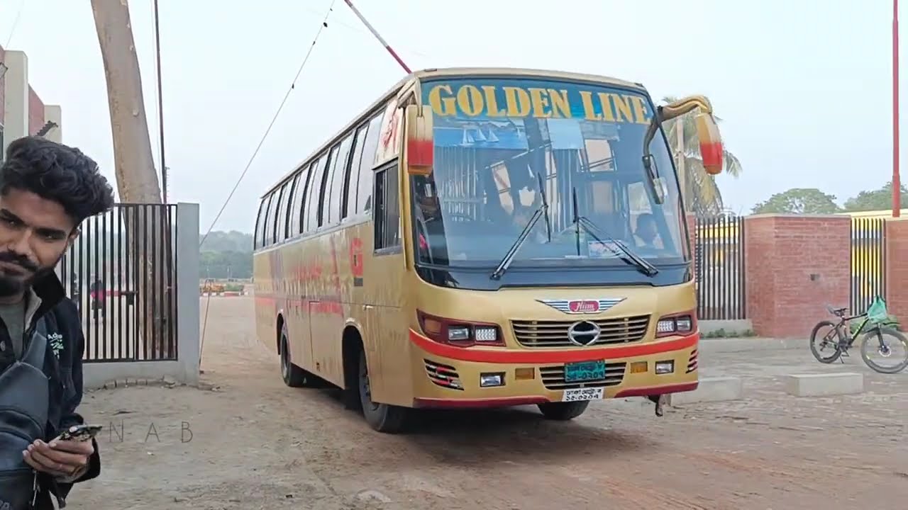গোল্ডেন লাইন পরিবহনের ফরিদপুর মেইন কাউন্টার থেকে| ট্রিপের জন্য ব্যস্ত সময় পার করা!| Golden Line