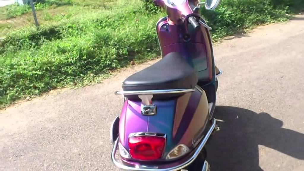 Custom vespa - Chameleon paint job !