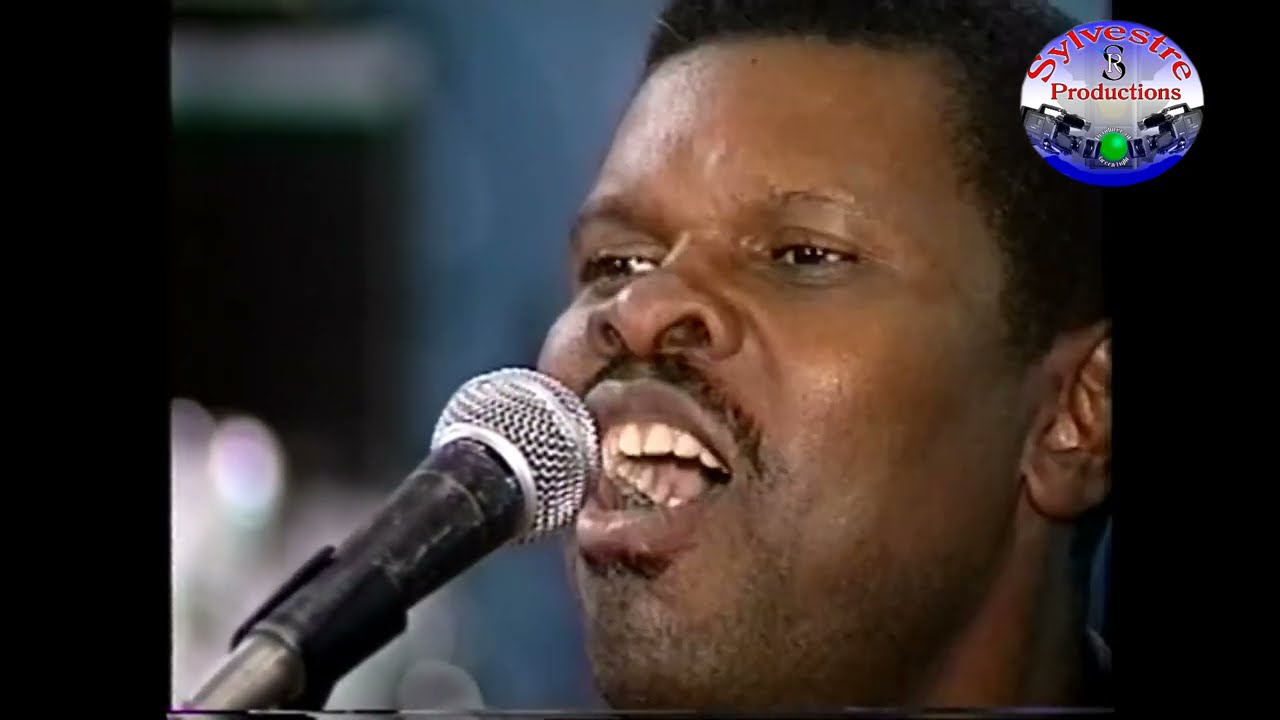 Leon Dimanche Live @ Radio Tropicale 1993. Moun Okay Yo Kontan . RETRO