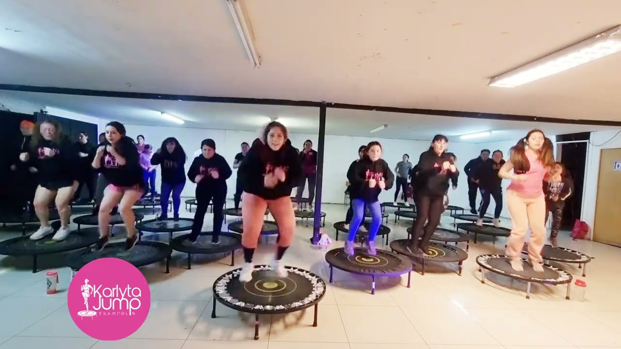 Jump -David Guetta & Glowinthedark |Coreo Karlyta Jumping (nivel basico)