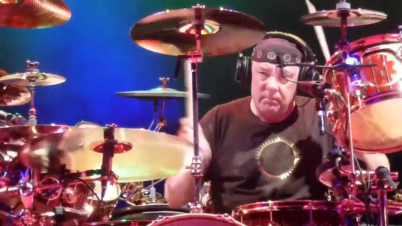 NEIL PEART of RUSH plays 