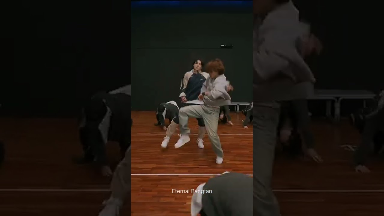 the chemistry between jungkook and jimin #jungkook #jimin #jikook #fypシ
