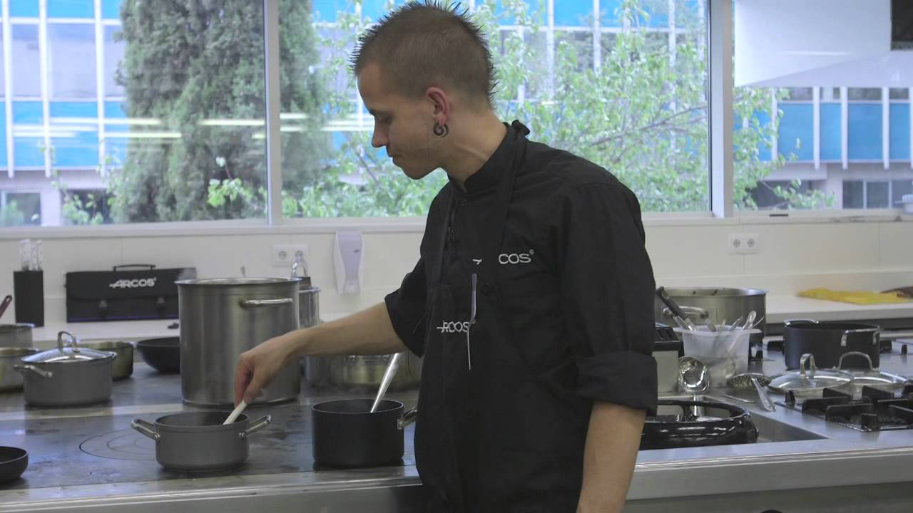 8. Risotto de ceps. 'Los 20 platos favoritos de Andrés Iniesta versionados por David Muñoz'