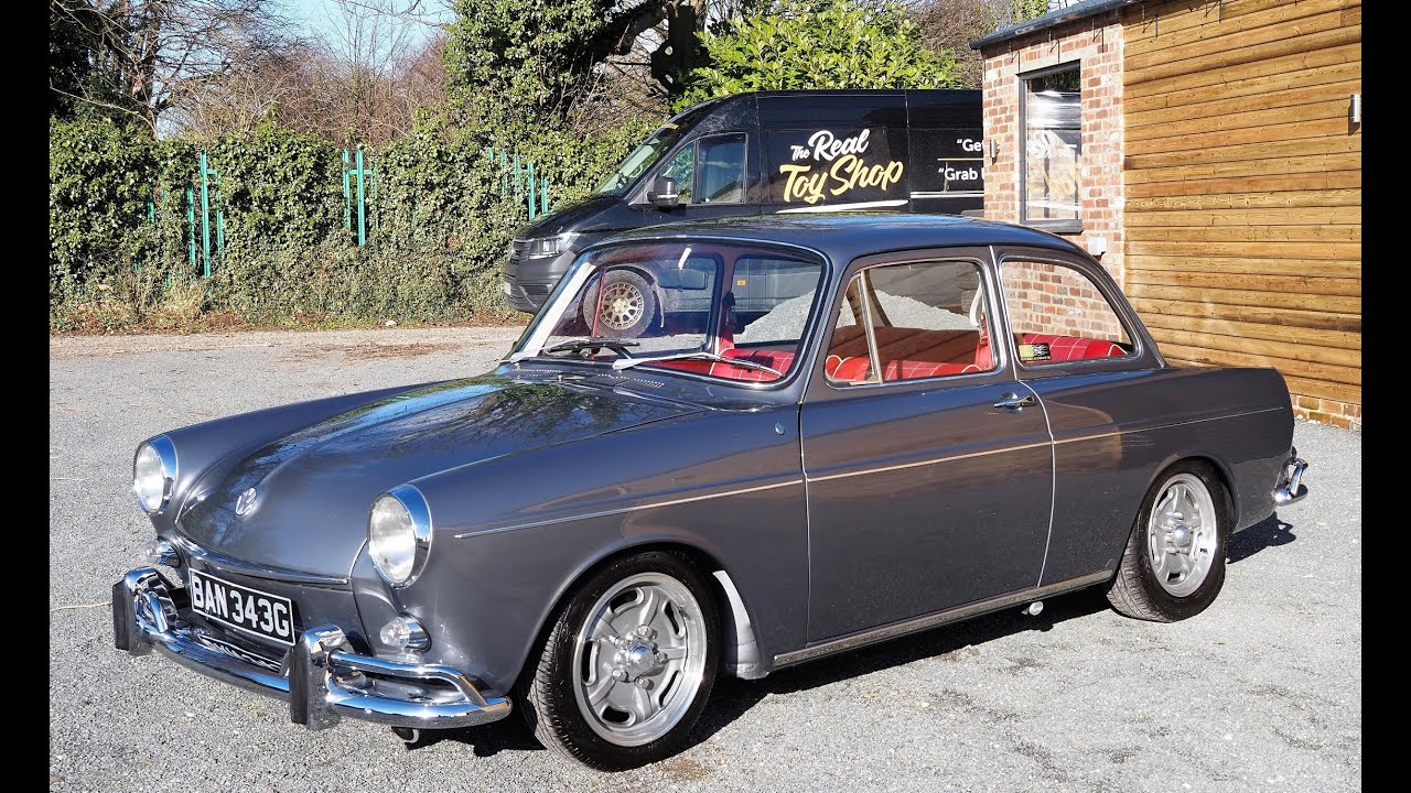 VW Type 3 1500s седан с правым рулем, потрясающий осмотр реставрации и запуск