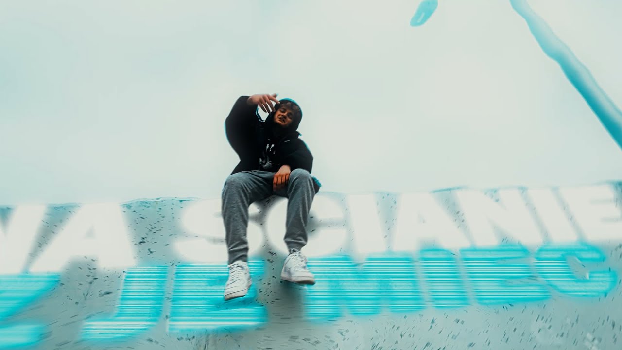 Vaperoraper - Diamenty na szyi (Official Music Video) Vfx: @pinkaangz