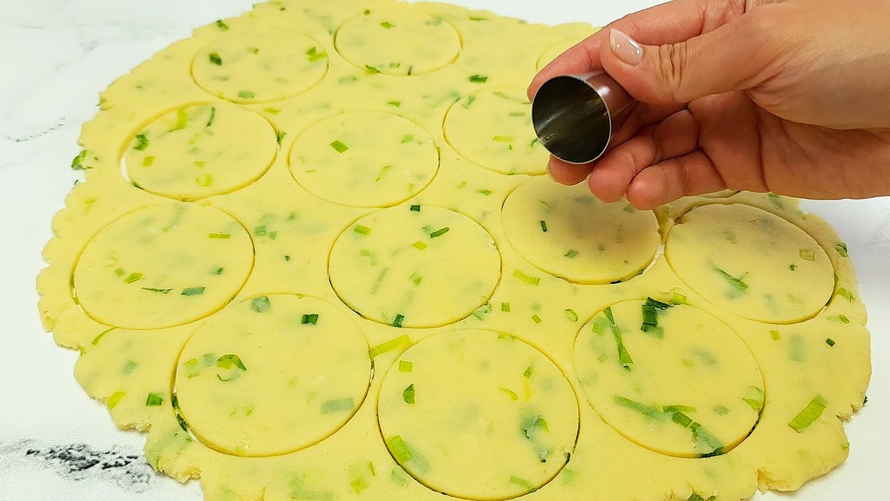 Хрустящие картофельные кольца с чесноком – ВКУСНЕЙШАЯ ЗАКУСКА! 🔥