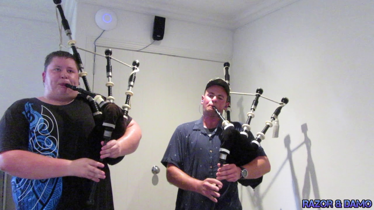 Razor & Damo play a selection of Jigs