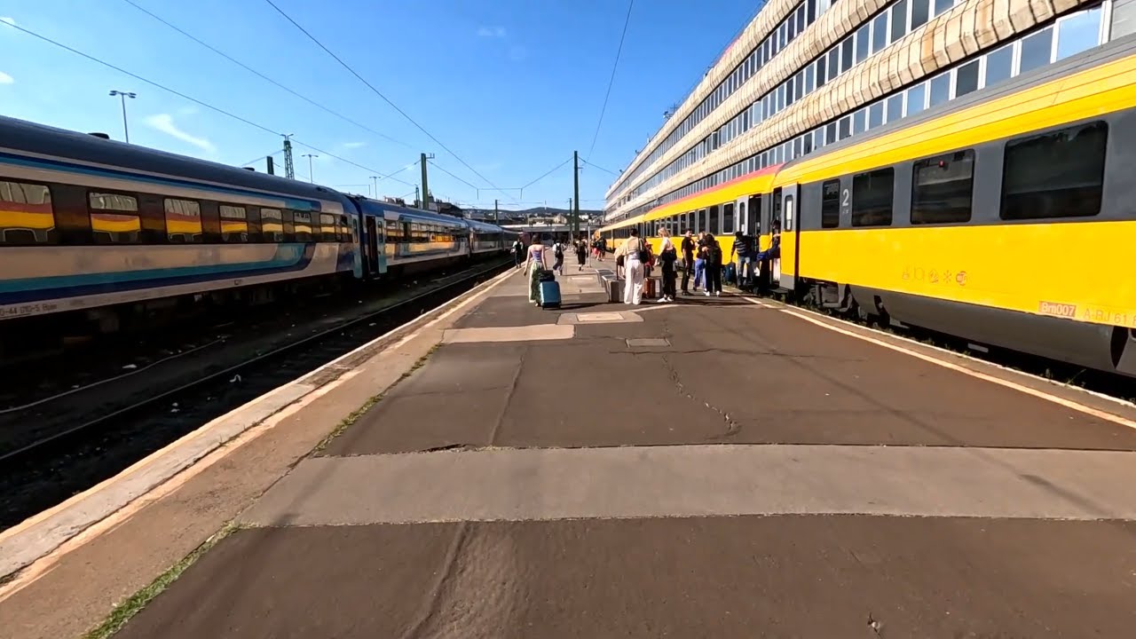 Budapest Déli Railway Station | Hungary