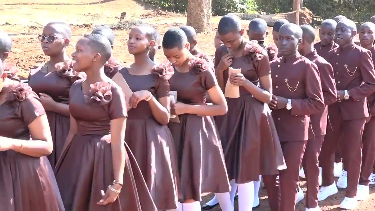#ANDAMO TAKATIFU KUELEKEA MAAFALI YA 42 KIDATO CHA NNE MARANGU SEC. SCHOOL