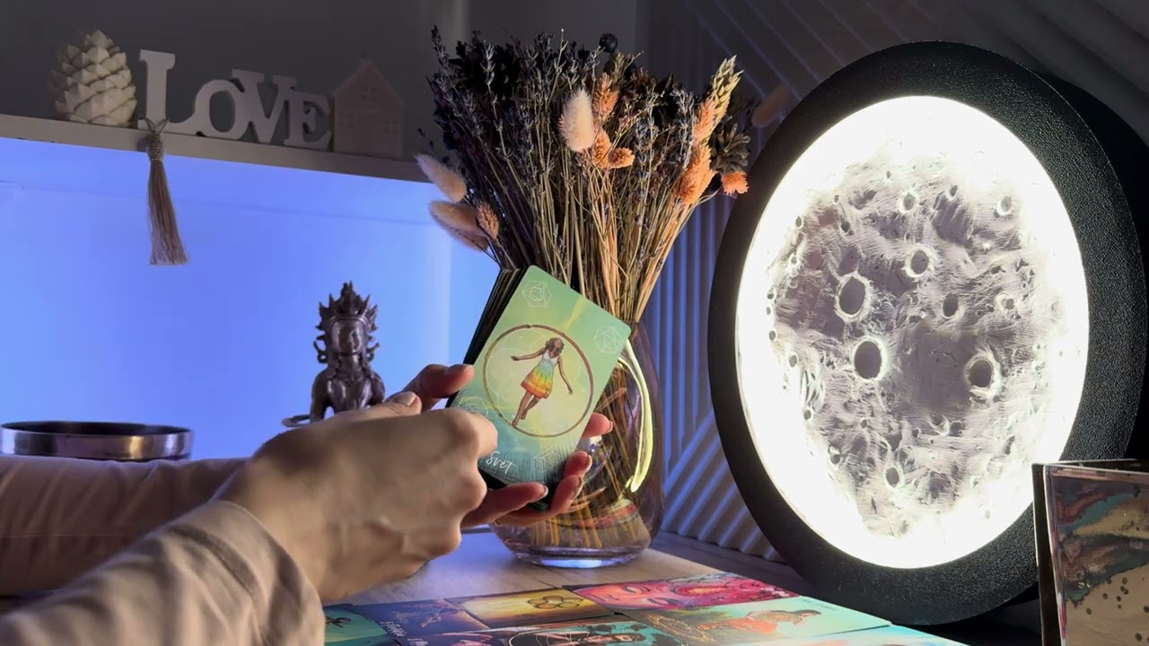 Расклад без темы 🤍