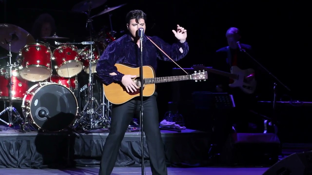 Tyler Hunter sings Shake Rattle & Roll 2019 Tupelo Elvis Festival Round One