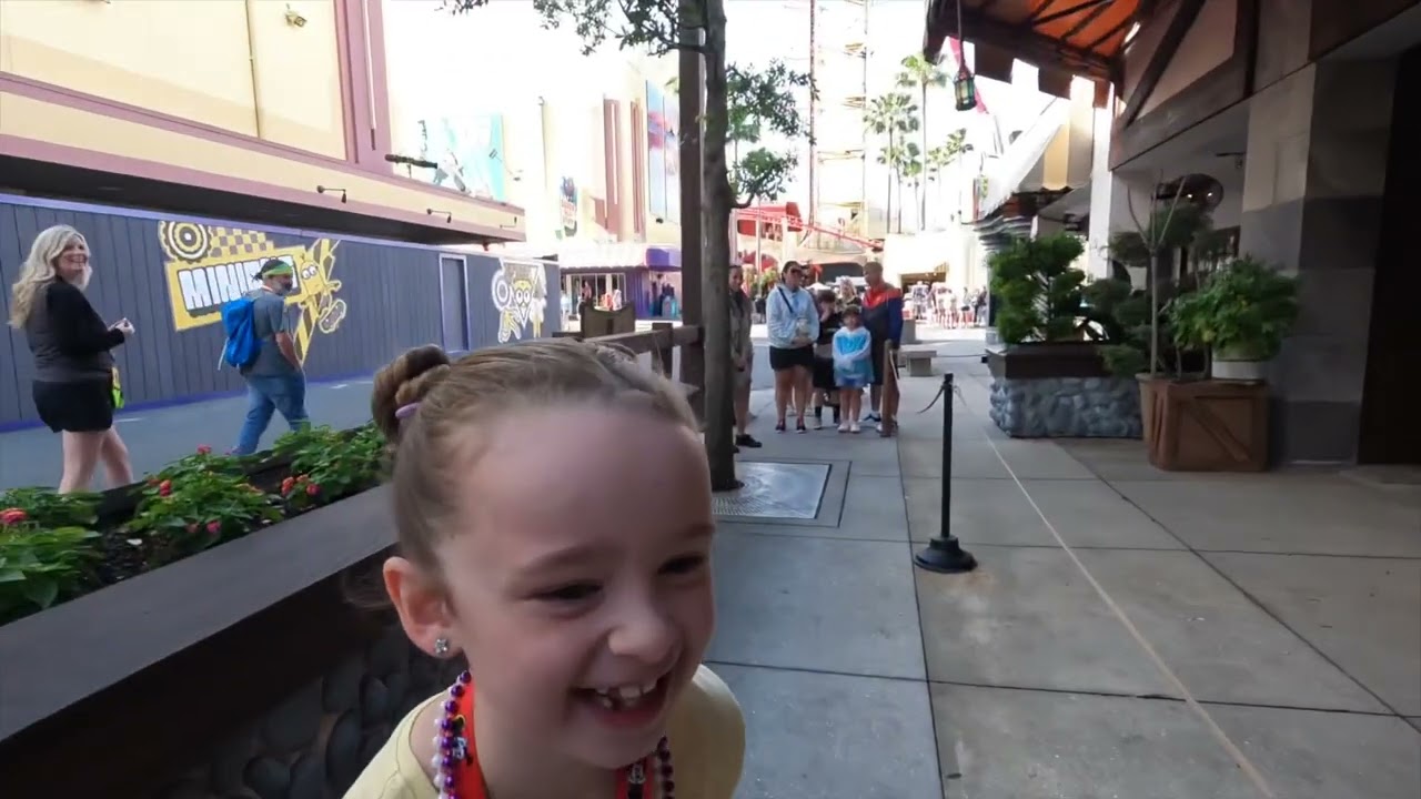 When Chloe Met Donkey & Princess Fiona at Universal Orlando
