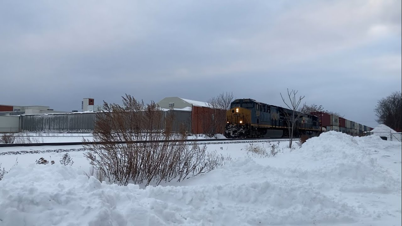 *CSX 3449 pulls the CSX Seaboard Systems heritage locomotive #1982 and an intermodal train east 