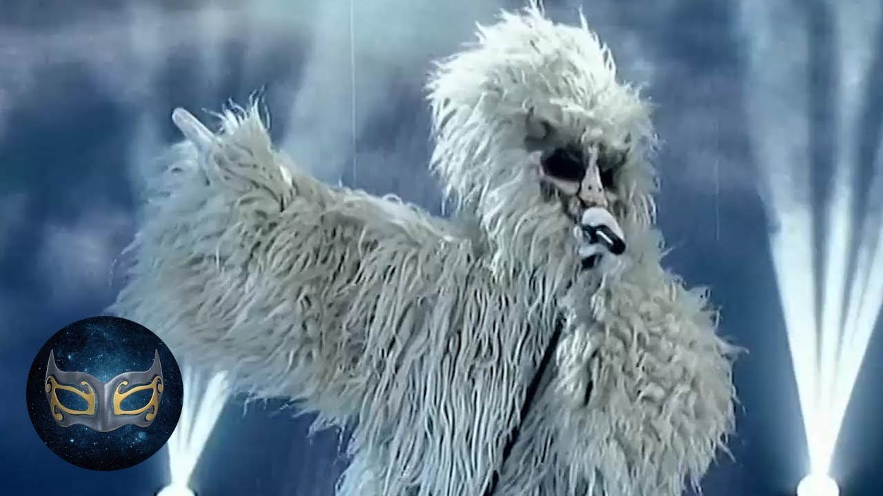 The Mummer Keeps The Judges Guessing Who's Behind The Mask | Маскираният певец