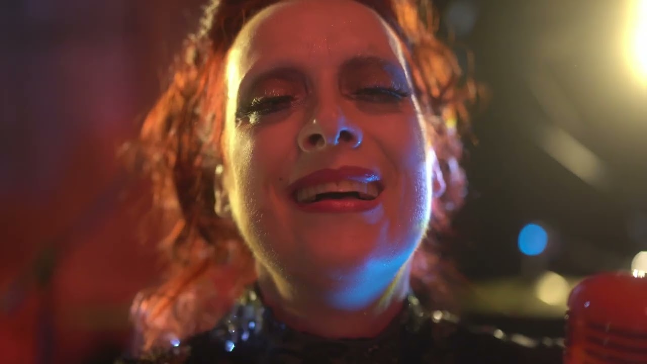 Video clip L'Altra Mina - Sabrina Morante