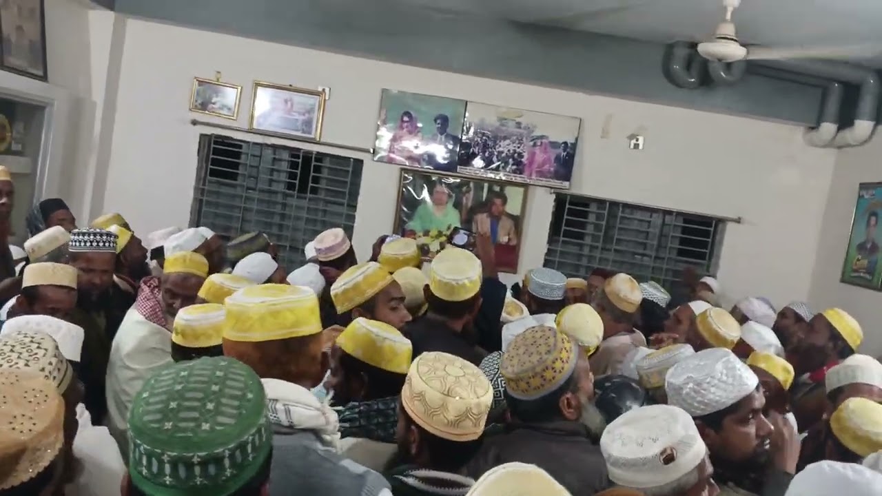 পটুয়াখালী চার আসনের  ধানের শীষের মনোনিত এমপি। এ বি এম মোশাররফ হোসেন ভাইয়ের চরিত্র ফুলের মতো পবিত্র।