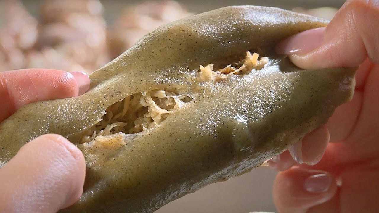 九份老街排隊名店 草仔粿 - 台灣美食│Hakka Rice Cake│Caozaiguo - Taiwanese Food