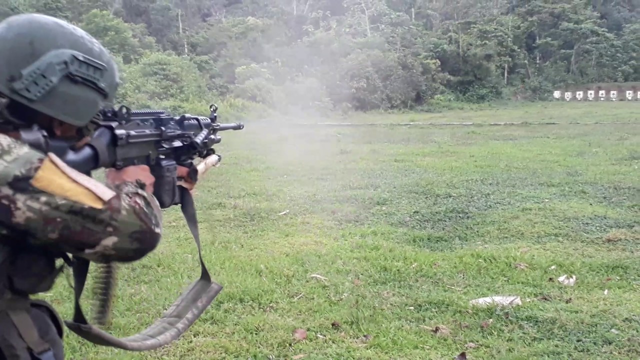 AMETRALLADORA M249 CALIBRE 5.56MM