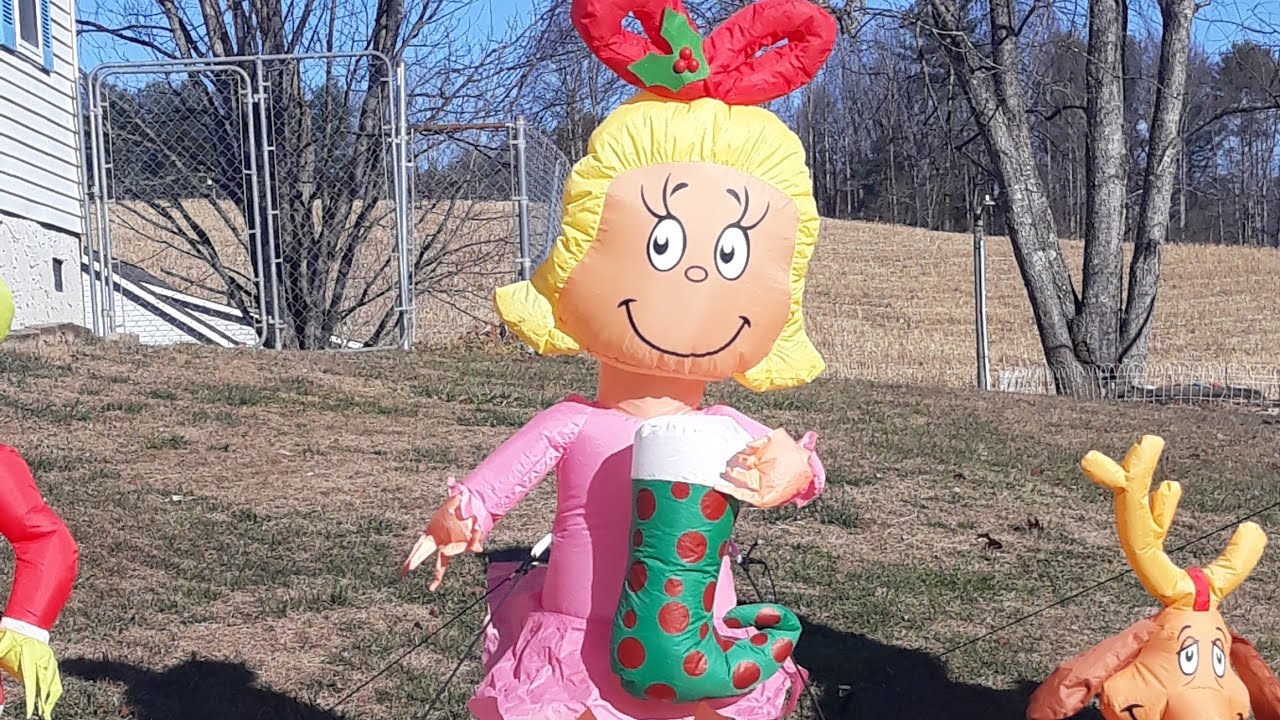 New 2023 get cindy lou who inflatable!