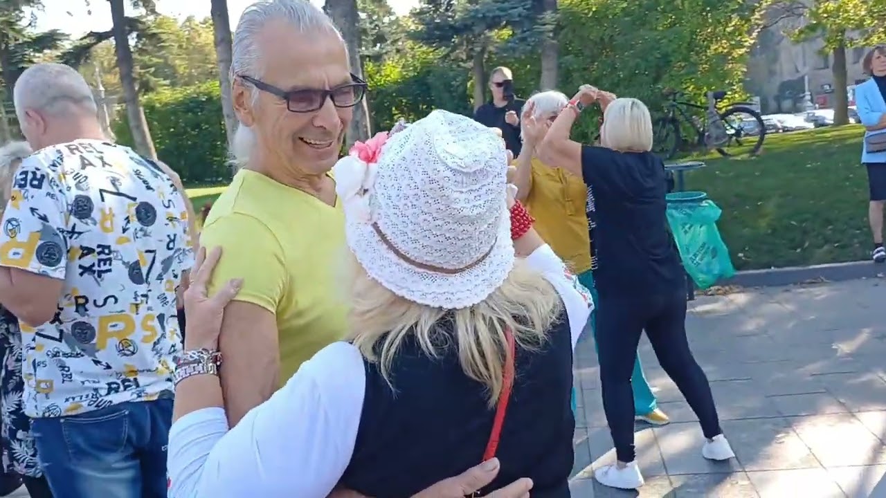 ЛЕЖАЛА РОЗА В УЛИЧНОЙ ПЫЛИ⚘️ ТАНЦЫ ⚘️ХАРЬКОВ 07.09.2025