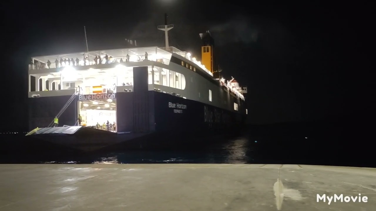 Βραδινή άφιξη του Blue Horizon στην Μήλο 6/6/2023
