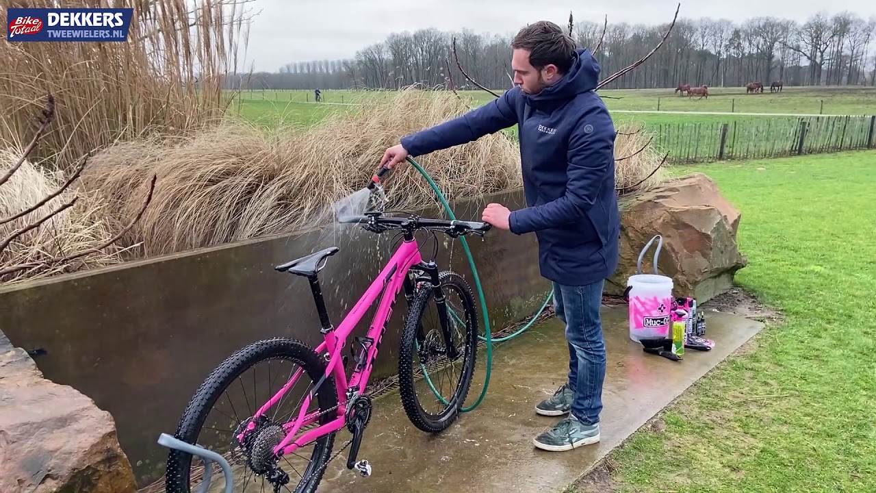 Dekkers Tweewielers uitleg fiets schoonmaken