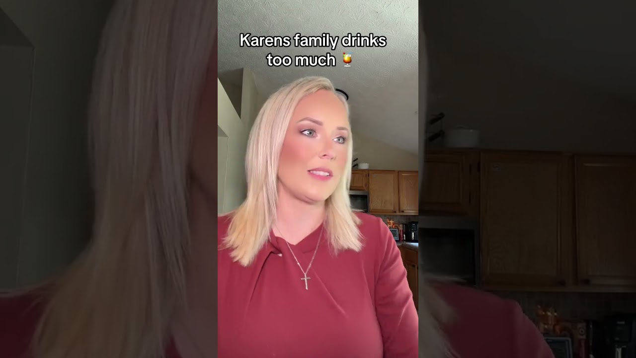Karens family drinks way too much 🤦‍♀️#karen #storytime #restaurant #story #pov 