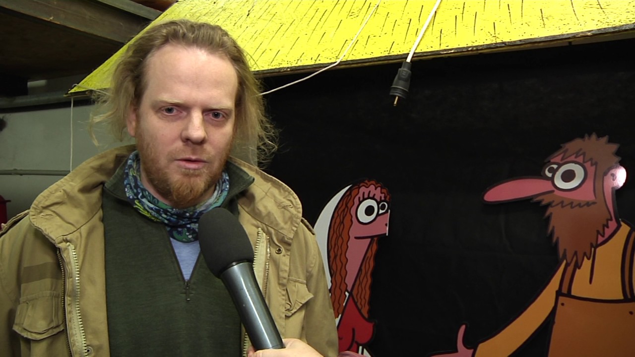 Kralupy TV: Vandalové poničili betlém v Minicích (22. 12. 2015)