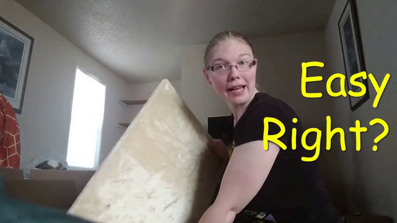 Cat Tree Unboxing & Assembly