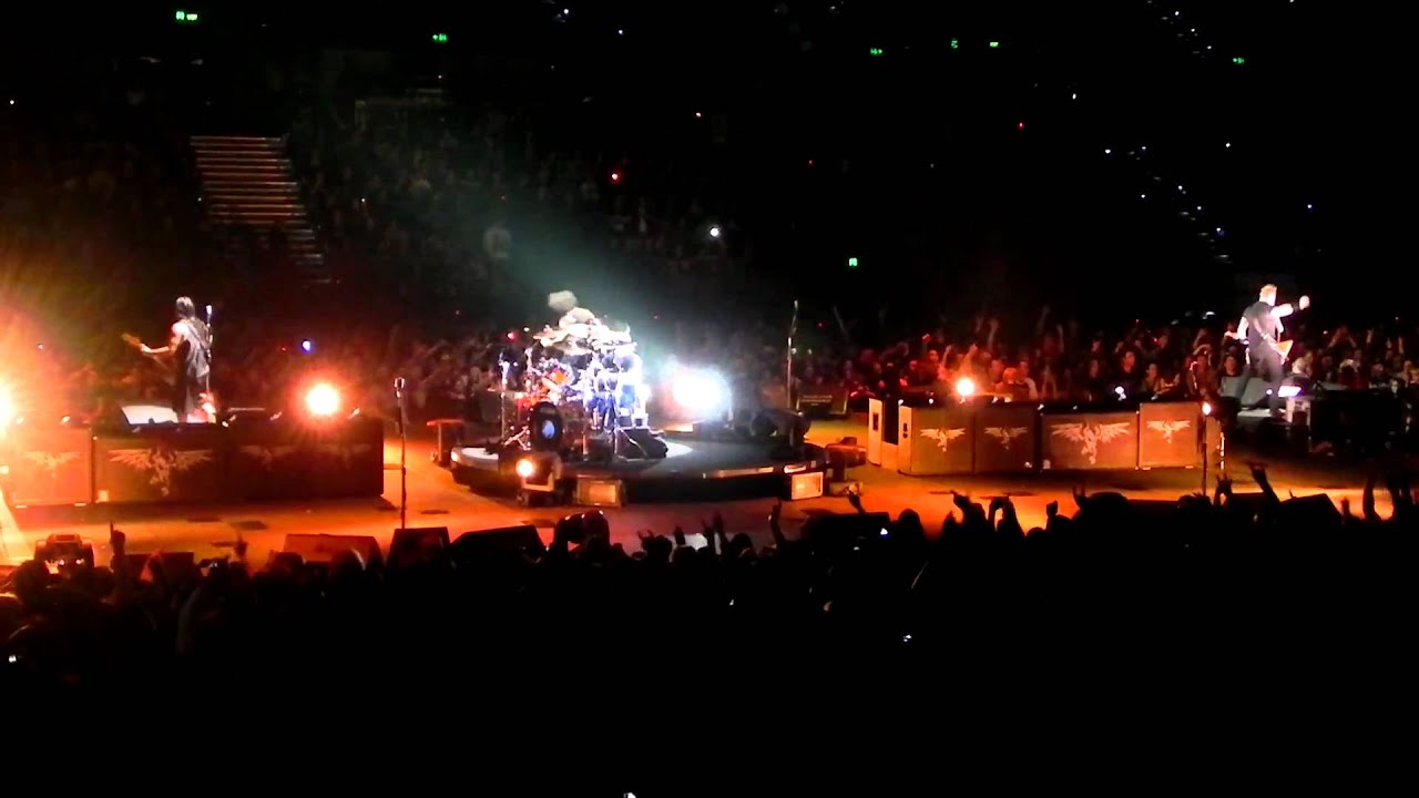 Metallica - One - Brisbane - 18th October 2010 - Live