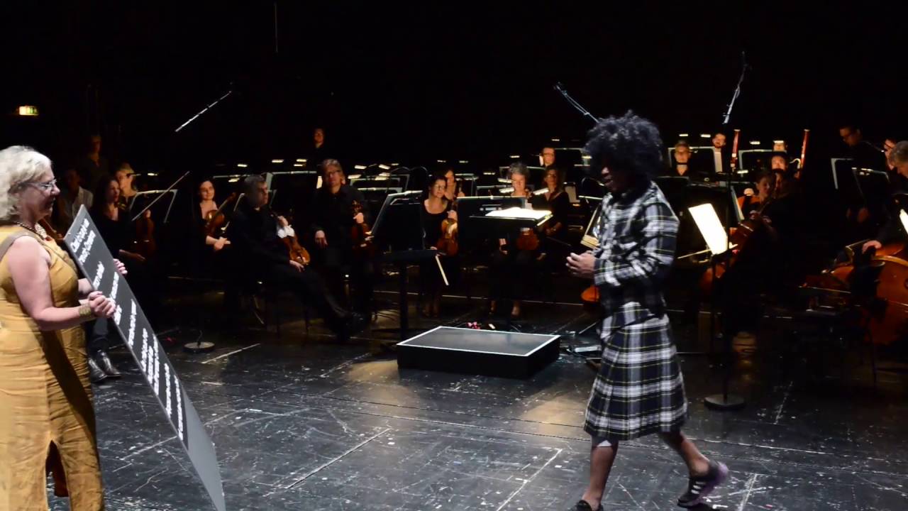 skelly solo dans l opera de bremen