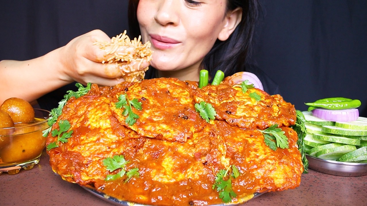 Eating Spicy Sunny Side Up Egg Masala Curry with Basmati Rice #ASMR/EATING SHOW MUKBANG BIG BITES