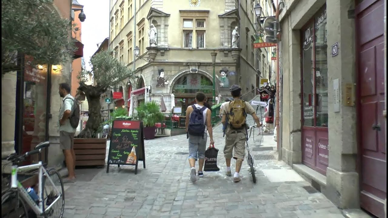 Walk around Lyon France. Old Lyon.