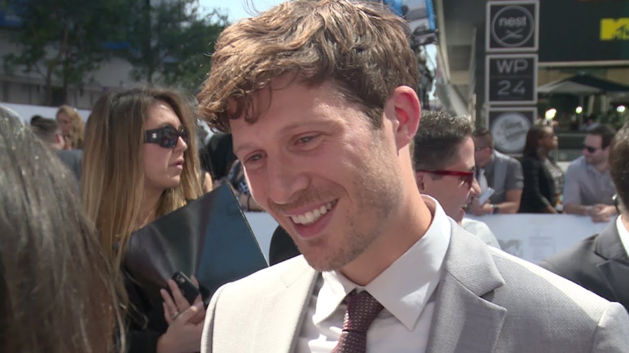 Интервью с Заком Гилфордом — MTV Movie Awards 2015