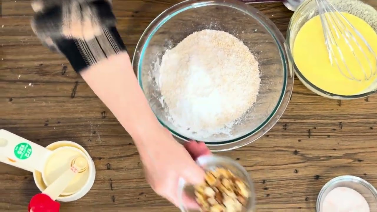 High-Fiber, high protein, Gluten-Free Quinoa & Sprouted Oat Bread