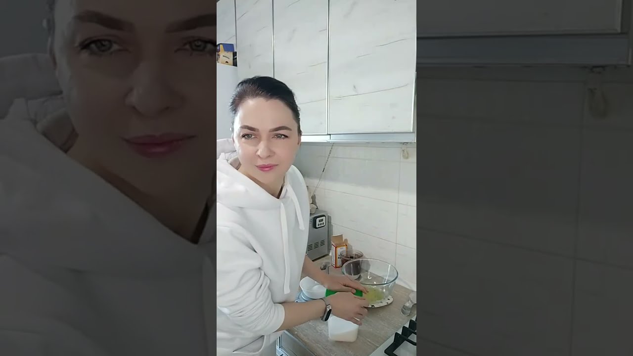 готую шоколадні бісквіти та спілкуємось