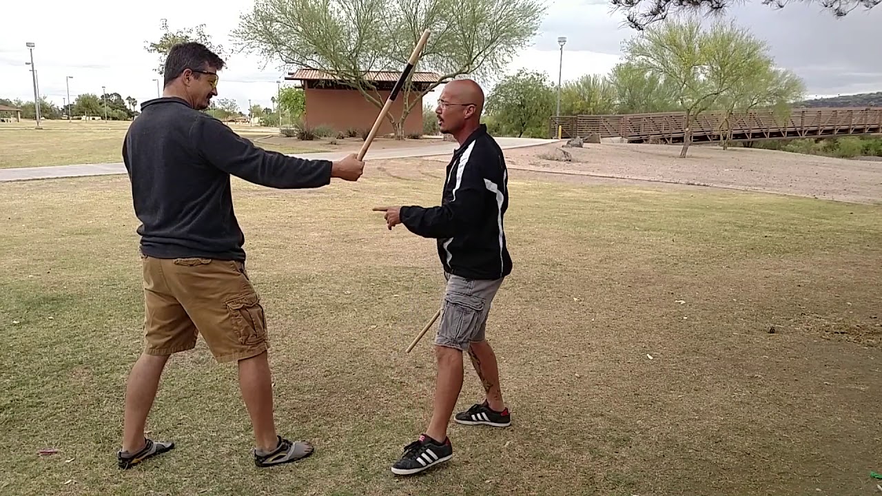 FMA footwork to evade or engage
